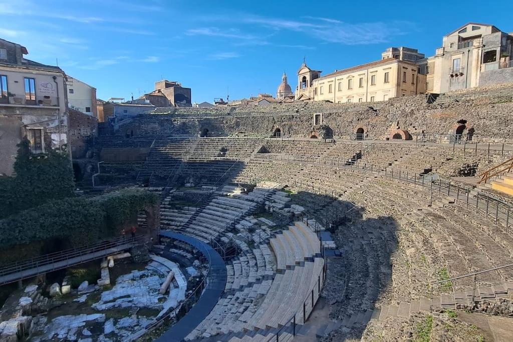 Apartamento Finestre Sul Teatro - Catania - Parking Included Exterior foto