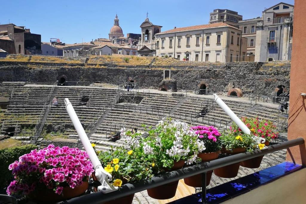 Apartamento Finestre Sul Teatro - Catania - Parking Included Exterior foto